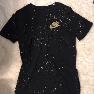 Boys Nike T-shirt